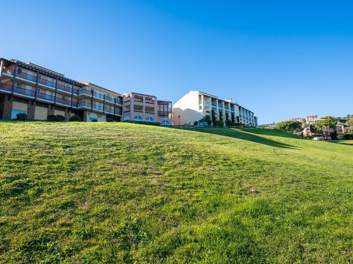 Apartment Village Cap Esterel - Le Village-76 By Interhome Сен-Рафаель Екстер'єр фото