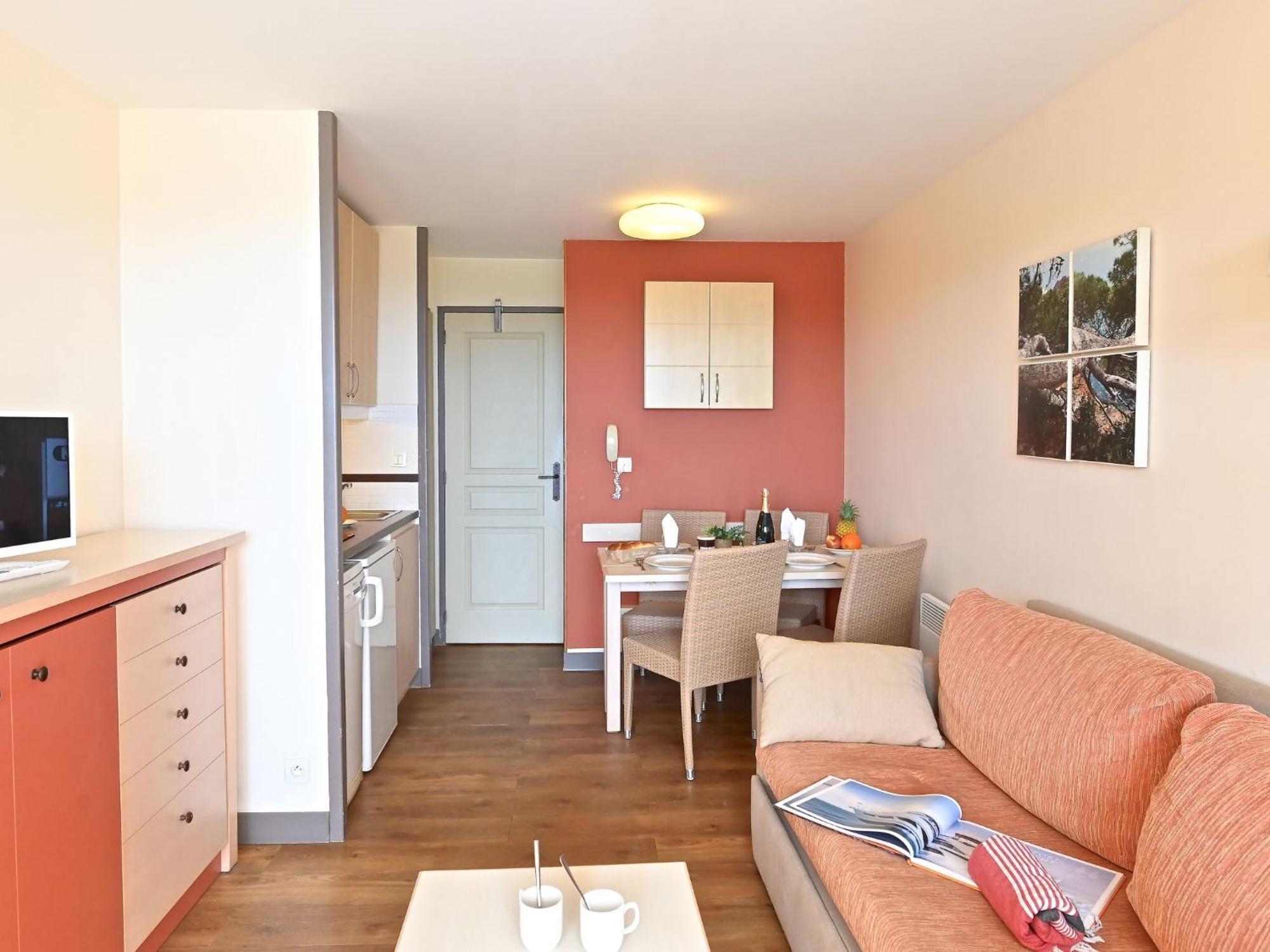 Apartment Village Cap Esterel - Le Village-76 By Interhome Сен-Рафаель Екстер'єр фото