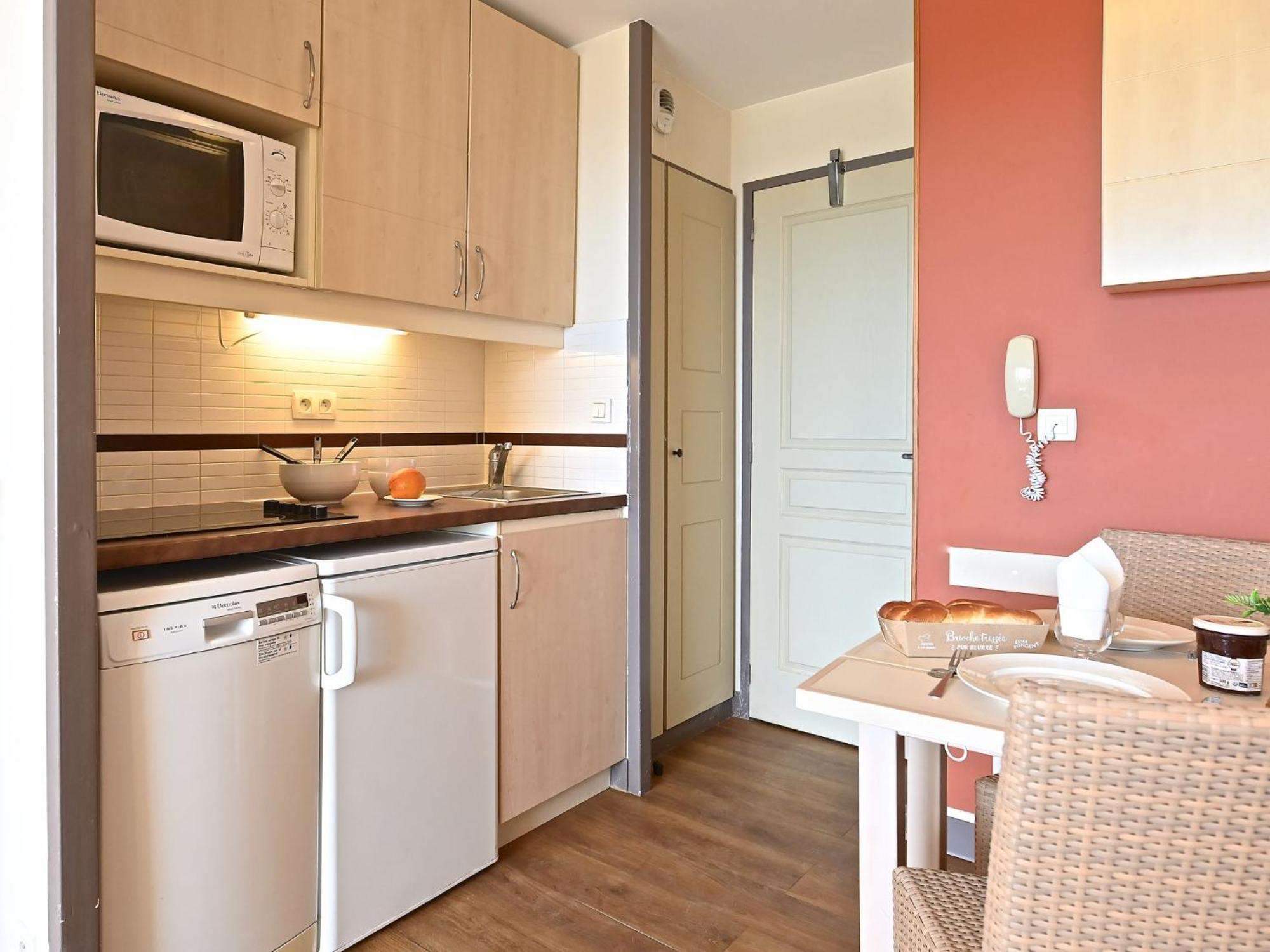 Apartment Village Cap Esterel - Le Village-76 By Interhome Сен-Рафаель Екстер'єр фото