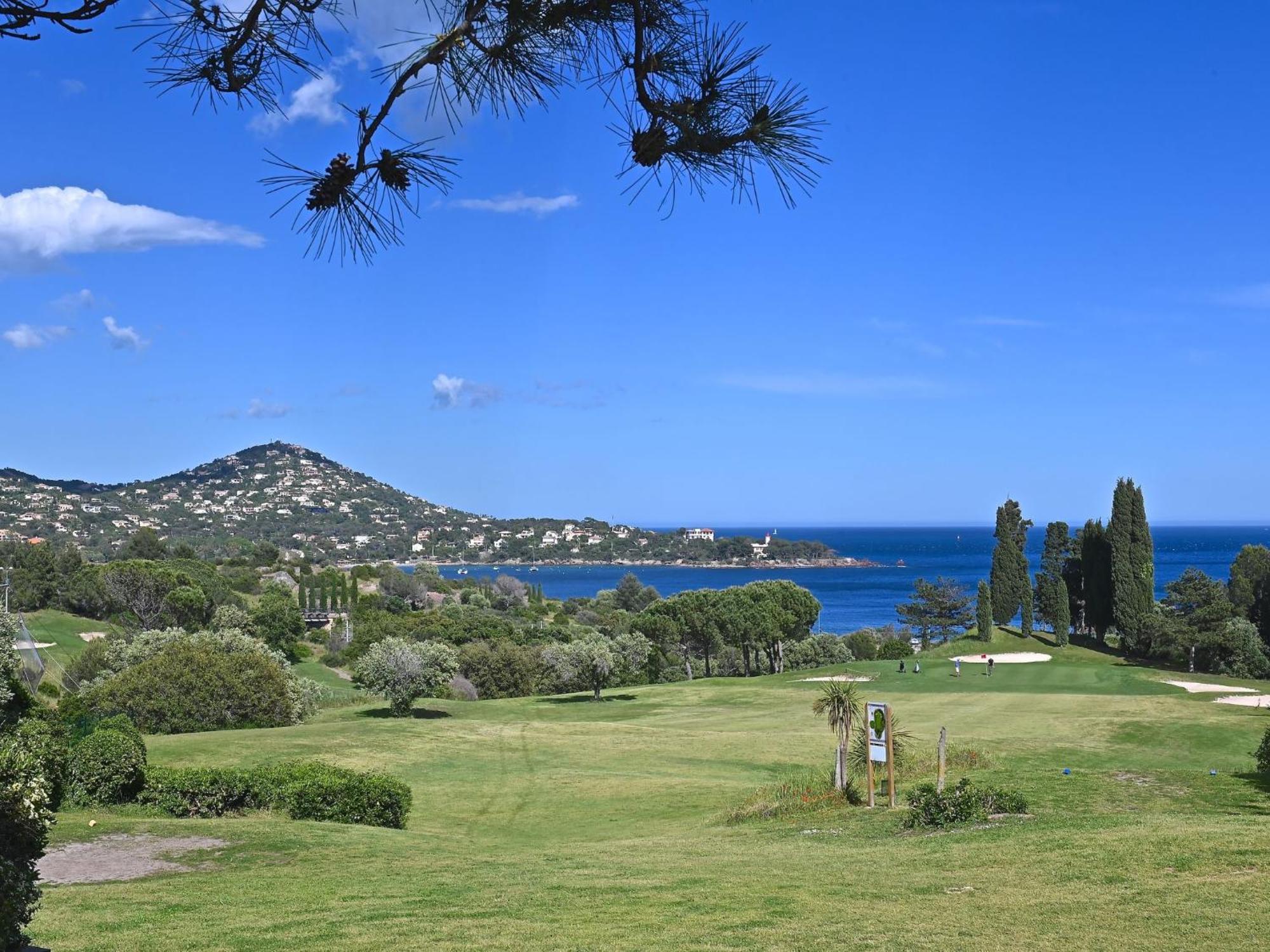 Apartment Village Cap Esterel - Le Village-76 By Interhome Сен-Рафаель Екстер'єр фото