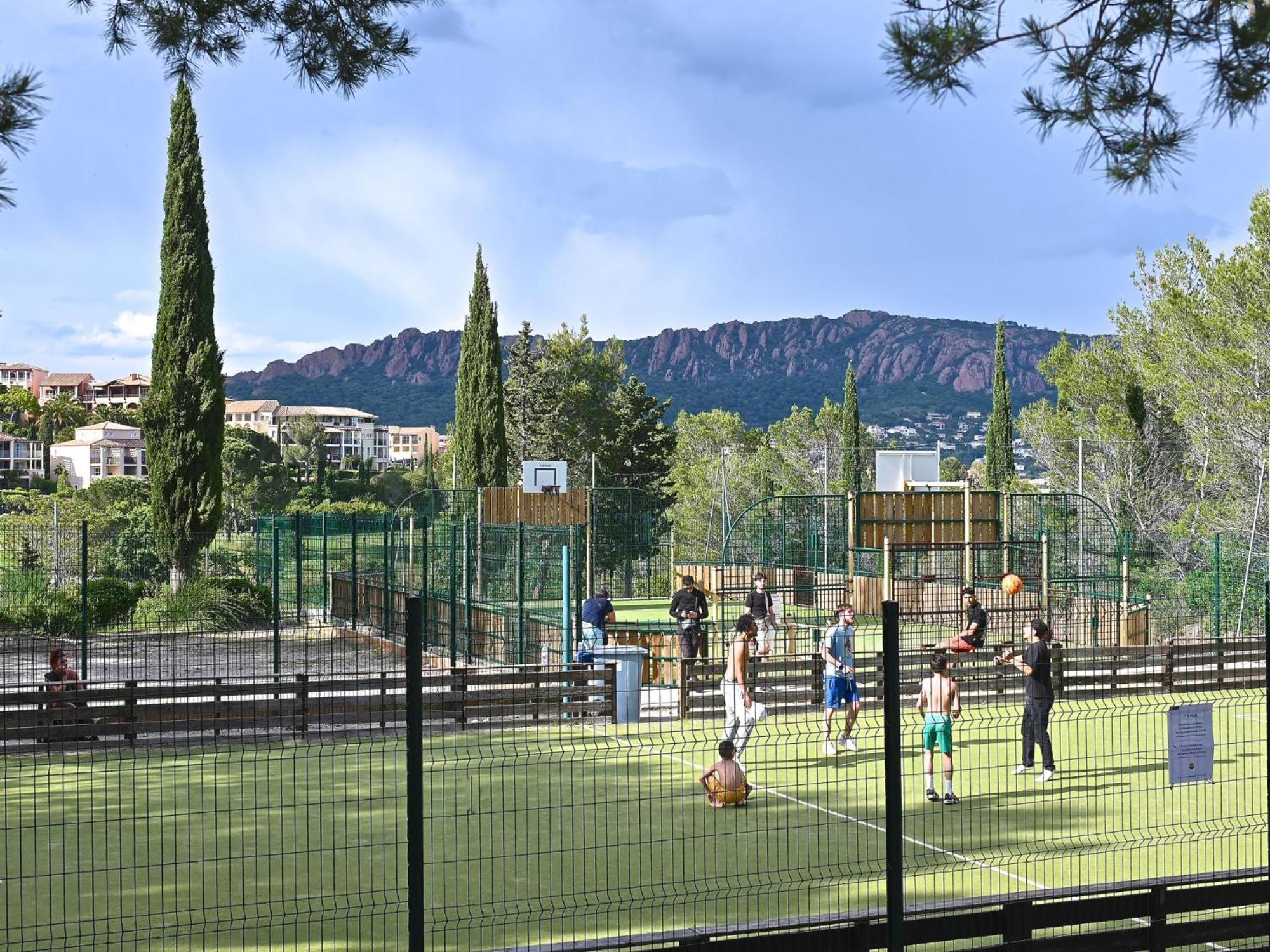 Apartment Village Cap Esterel - Le Village-76 By Interhome Сен-Рафаель Екстер'єр фото